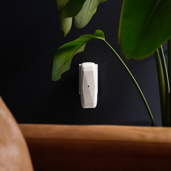 The Diamond Wall Plug-in Diffuser-White